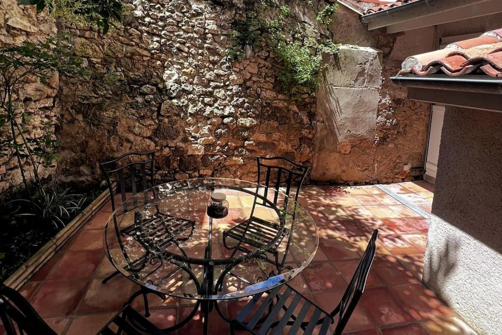 Charmante Maison Renovee Nerac Bagian luar foto